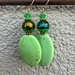 Vibrant Green and Gold Beaded Earrings